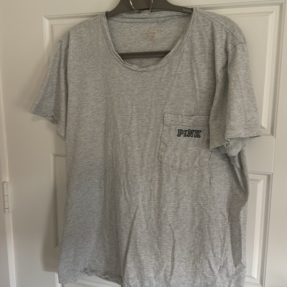 Large pink t-shirt - Picture 2 of 2